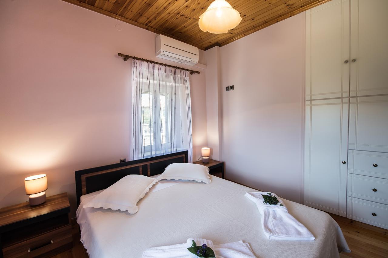 Villa Charonia Spanokhórion Esterno foto
