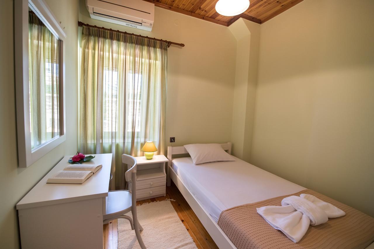 Villa Charonia Spanokhórion Esterno foto