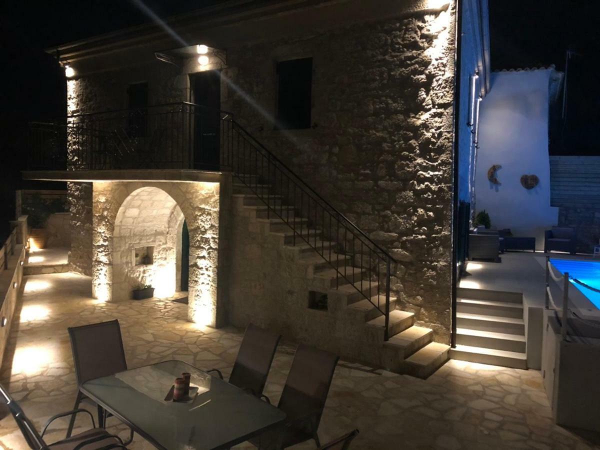 Villa Charonia Spanokhórion Esterno foto